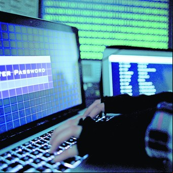 La pesadilla de una arquitecta: dice que le hackearon la cuenta, pero para el banco su clave era fácil de deducir