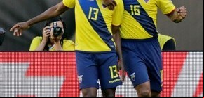 Ecuador goleó a Haití y se metió en cuartos de final