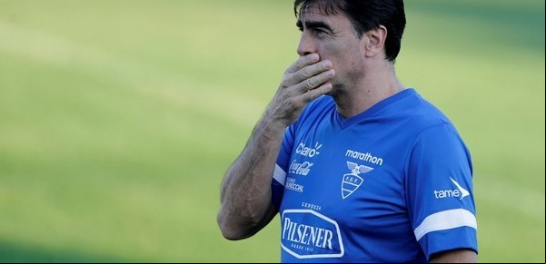 Ecuador se quedó sin DT antes del duelo con la Selección: echaron a Gustavo Quinteros