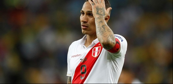 El Patrón Bermúdez y la complicada negociación para traer a Paolo Guerrero a Boca