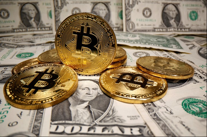 Bitcoin: un sistema de dinero electrónico de a , sin intermediarios.