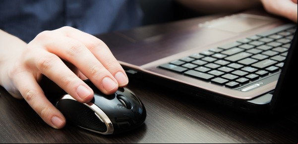 Cómo es el original entrenamiento que cualquiera puede hacer para evitar caer en estafas informáticas