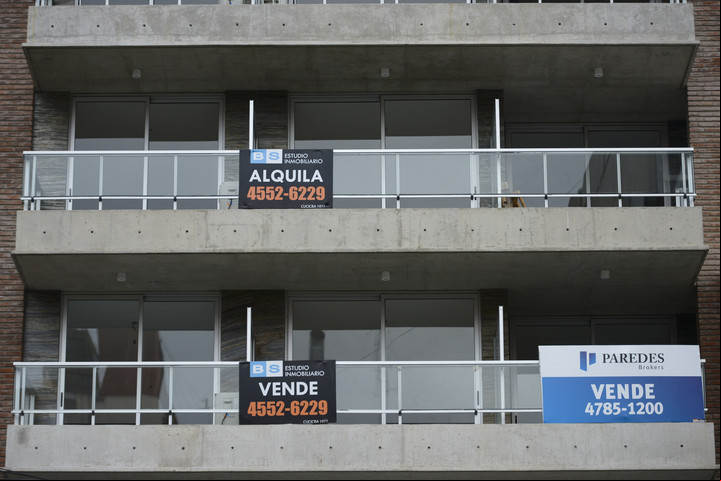 El costo del alquiiler de un departamento es la primera barrera de ingreso. Foto: Andres D'Elia