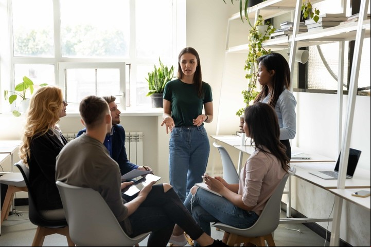 Uno de los cursos desarrolla nuevas habilidades para la gestión de equipos. Foto: Archivo.