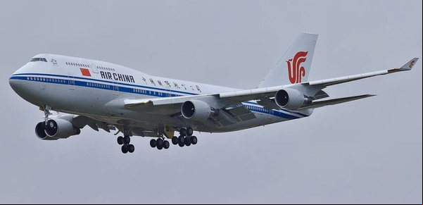 La historia del avión que despegó el 1 de enero y aterrizó el 31 de diciembre