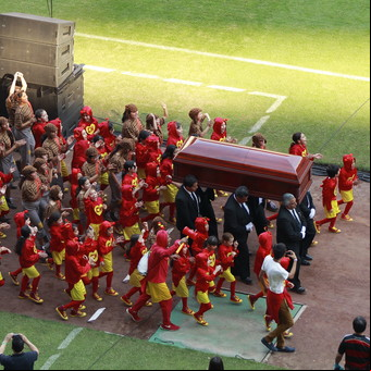 La inesperada revelación sobre el funeral de Chespirito: "No había nada en el féretro"