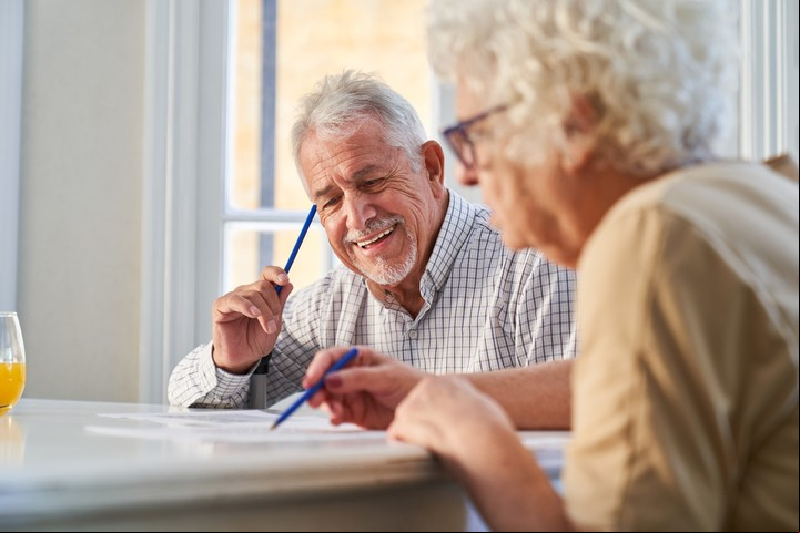 Una vez que el cerebro empieza a deteriorarse, es recomendable hacer rehabilitación. Foto Shutterstock.