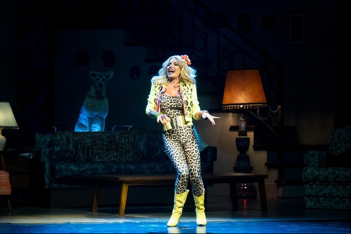 Casados con hijos en el Gran Rex. Florencia Peña y su desopilante Moni. Foto: Prensa.