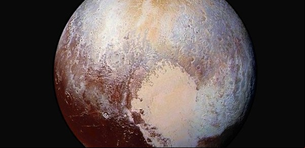 ¿Por qué Plutón dejó de ser un planeta hace 17 años?