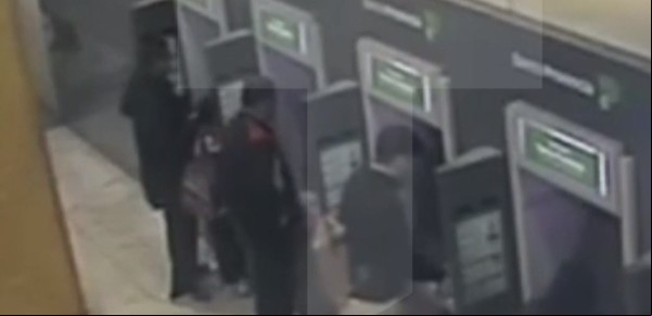 Tarjetas de la corrupción: así sacaba plata de cajeros el puntero Chocolate Rigau minutos antes de ser detenido