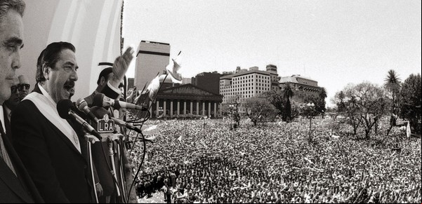 40 años de democracia: De la decepción a la esperanza rejuvenecida