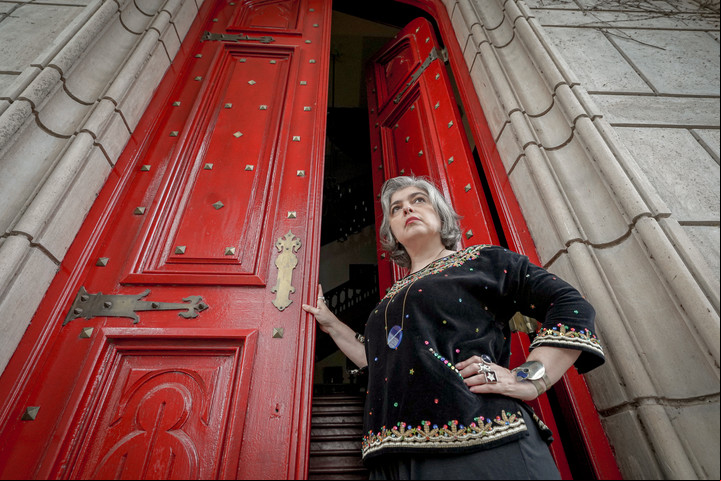 Mariana Enriquez en el Castillo de Rafael Obligado en San Pedro. Foto: Mario Quinteros.