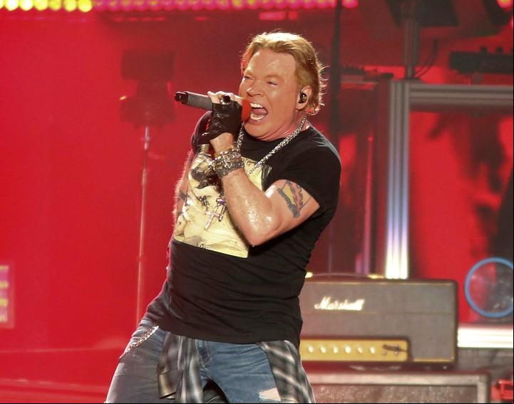 Axl Rose, el carismático líder de Guns N'Roses. Foto. AP
