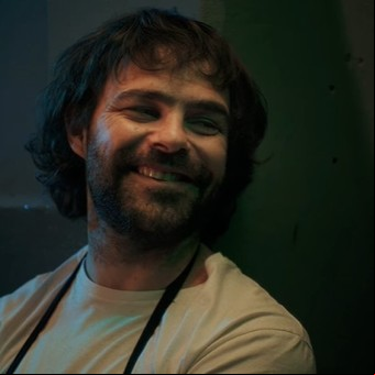 Peter Lanzani celebró que recuperó las cosas que le robaron en Neuquén y respondió a las críticas que recibió: "Me hacen más fuerte"