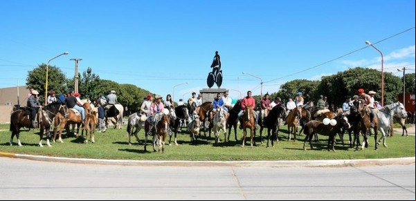 El conmovedor adiós al "paisanito Agustín", el nene que se ahogó en Tres Arroyos
