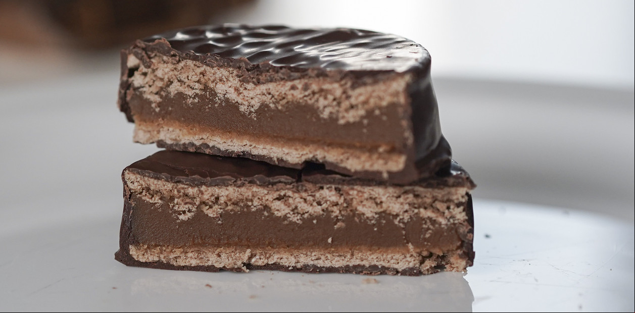 ¿Cuál es el mejor alfajor de chocolate y dulce de leche para comprar en el kiosco?