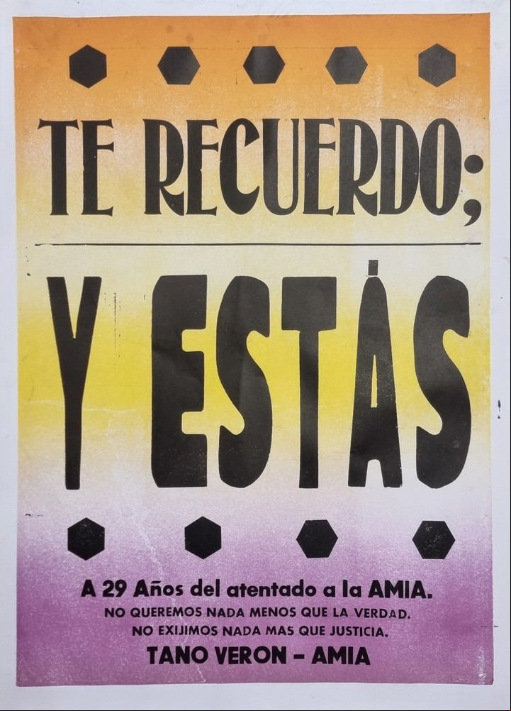 La original muestra de afiches se expondrá en el Anexo del Congreso de la Nación.