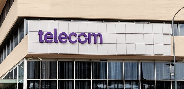 La Justicia deja sin efecto una resolución del Gobierno contra la venta de Telefónica a Telecom