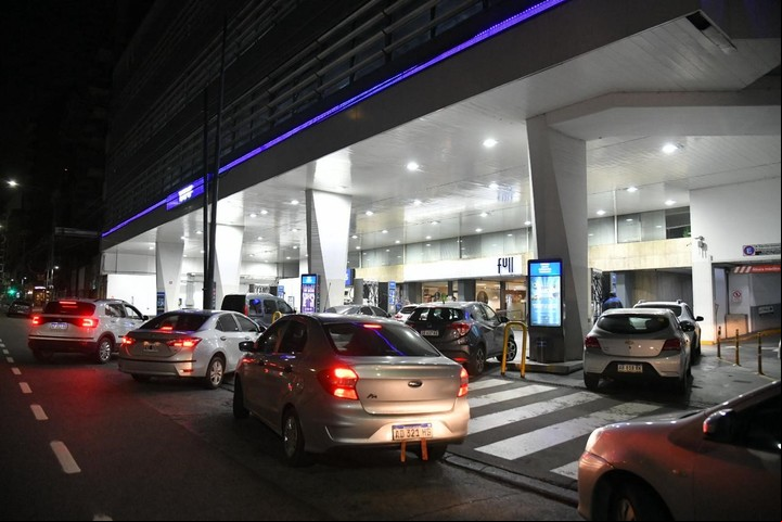 Cargar siempre con rebajas hace la diferencia. Foto: Enrique García Medina.