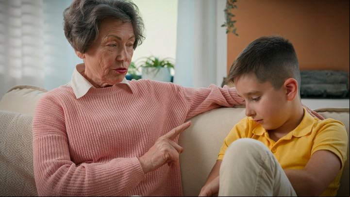 Le Bellot: “Al hacer algo con lo que los padres no están de acuerdo, estamos yendo en contra de la salud y del bienestar del niño”. Foto ilustración Shutterstock.