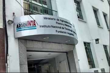 Despidos y venta de tierras: la orden del Gobierno que detonó la reunión que decidía el futuro del INTA
