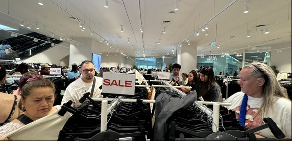 Tours de compras: una aerolínea chilena viene a buscar pasajeros argentinos