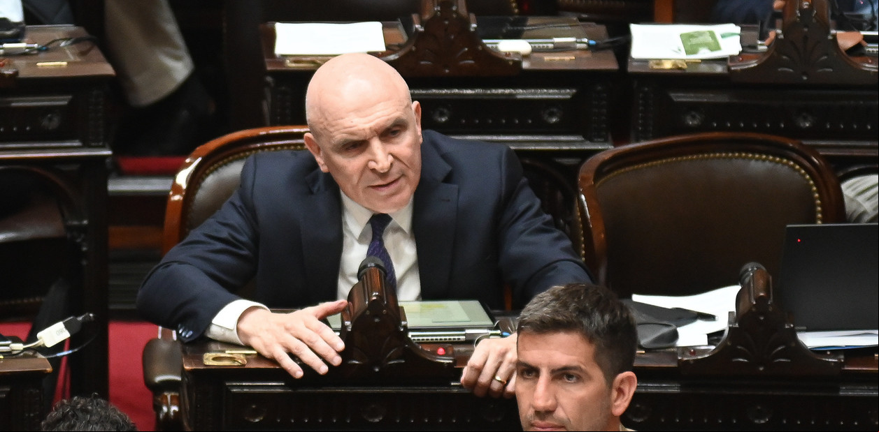 Le hackearon la cuenta de X a José Luis Espert y lanzaron una presunta estafa en formato de segunda versión de la criptomoneda $LIBRA