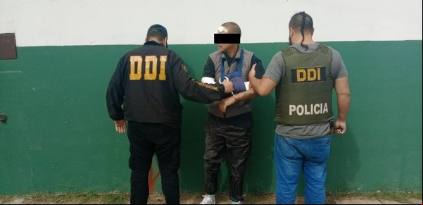 Tiene antecedentes hace 22 años y cayó por matar a una mujer que escapó del robo de su camioneta en Vicente López