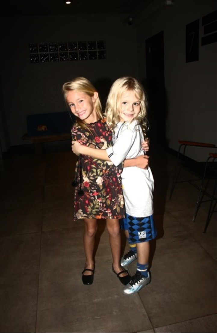 Dionisio con Matilda, la hija de Luciana Salazar. | Foto: Movilpress