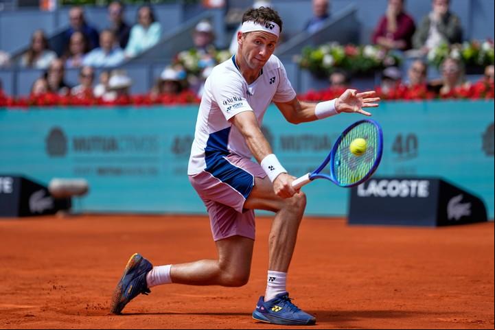 Ruud se metió por segunda vez en las semis de Madrid. Foto AP/Manu Fernandez