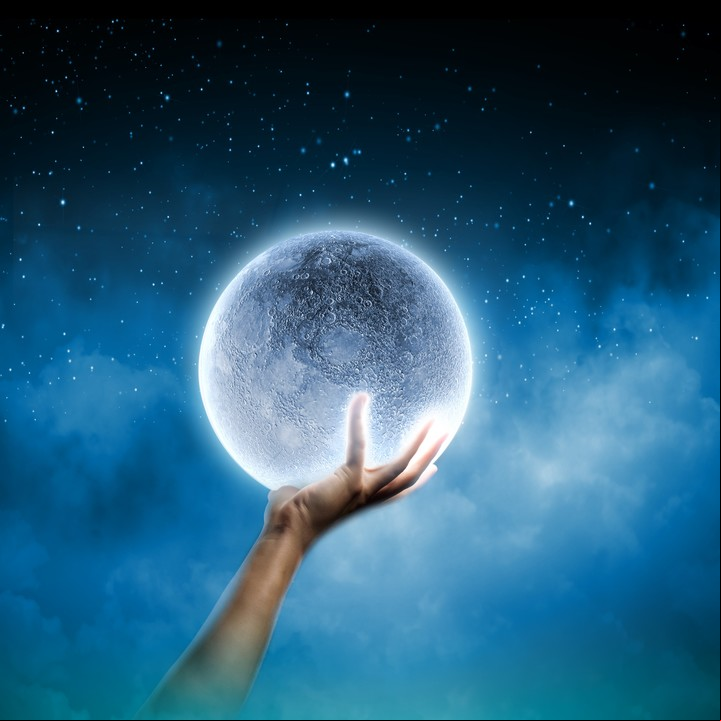 La Luna llena de mayo 2025 se asocia con cierres y cambios profundos. Foto: ilustración Shutterstock