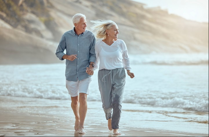 El sueño de viajar, imposible para gran porcentaje de los jubilados. Foto ilustración Shutterstock.