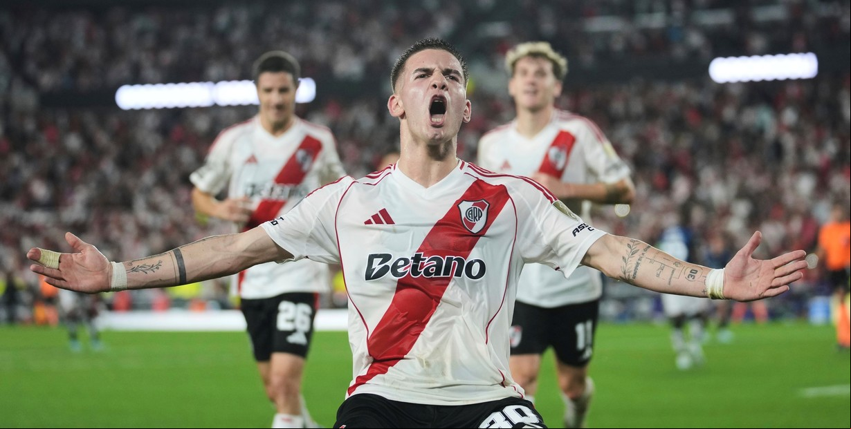 Mastantuono es mucho más que la joyita del nuevo River de Gallardo: juega, hace jugar, se está amigando con el gol y hasta se sacrifica para recuperar