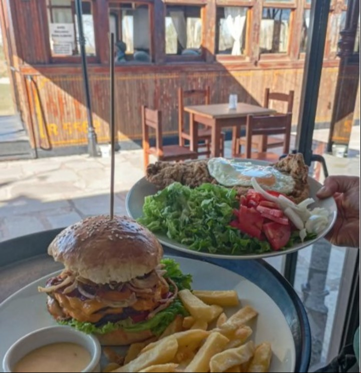 El menú incluye platos típicos de la cocina argentina. Foto: Instagram @estacionramon.