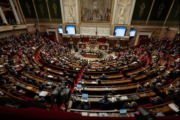 Francia da el primer paso para aprobar una ley de suicidio asistido