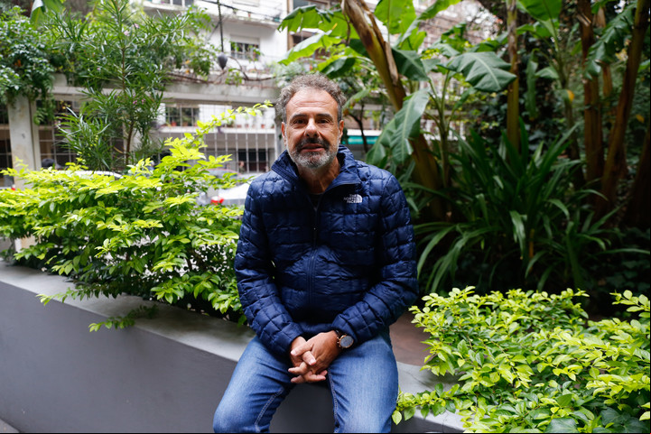 Ari Paluch cumple 40 años de carrera en agosto. Tuvo grandes éxitos y también etapas difíciles. Francisco Loureiro