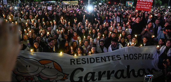 Conflicto en el Garrahan: las autoridades del hospital advierten que sancionarán a los residentes si continúan las medidas de fuerza