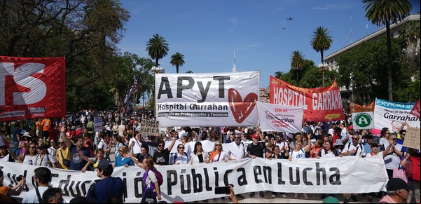 Garrahan: el día que los médicos residentes levantaron el paro, ATE llamó a un paro nacional en todos los hospitales