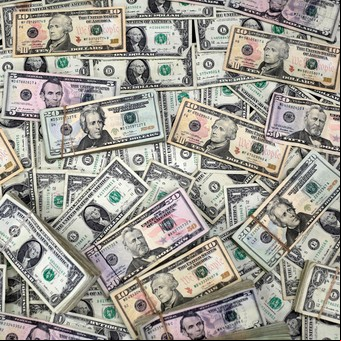 El tipo de cambio quieto, las empresas se animan a tomar más créditos en dólares, y en pesos dos tipos de préstamo suben más que el resto