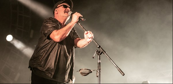 Las Pelotas vuelve al Oeste: tras brillar en el Quilmes Rock, serán locales en el club GEI