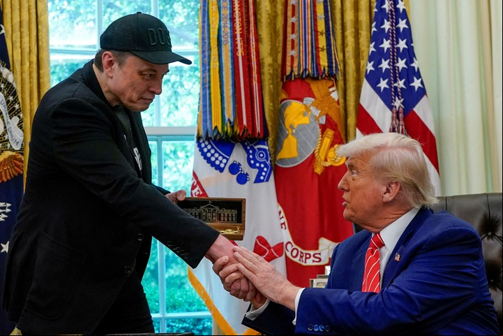 Trump no planea hablar con el multimillonario. Foto: Reuters